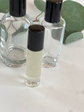 Load image into Gallery viewer, Fragrance Roller (10 ml)